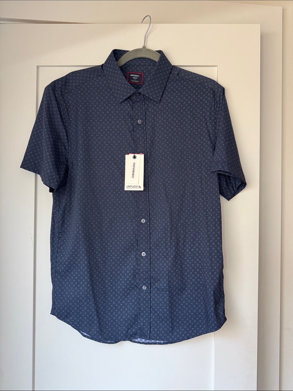 UNTUCKit Men’s Navy Short-Sleeve Button-Down Shirt with Microprint